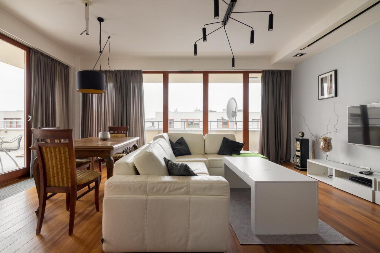 Hlonda Deluxe Apartment With Terrace Varsovie Extérieur photo